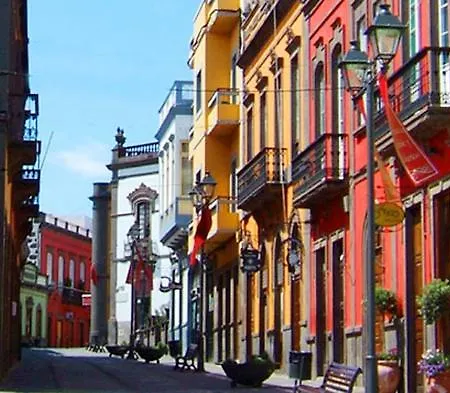 Casa Batista Feriehus Arucas